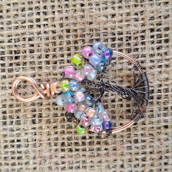 Handmade tree of life pendant - Picture 2 of 2